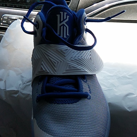 Kyrie flytrap ||| - Picture 4 of 4